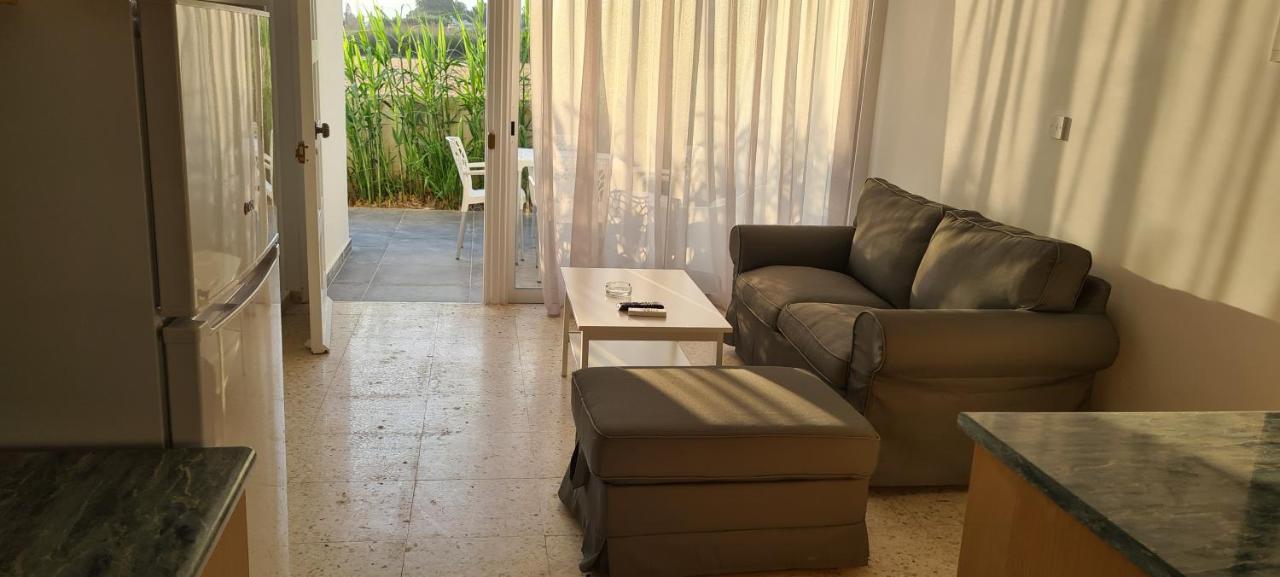 Latchi Area Apartments Kültér fotó